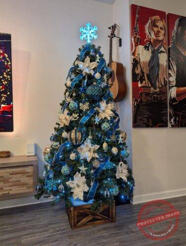 Lighted Snowflake Christmas Tree Topper photo review