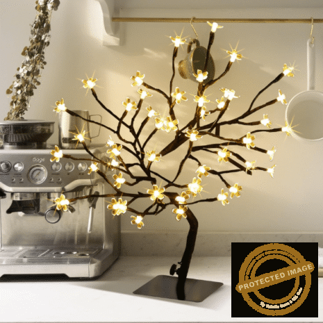 Red and White (32) Red and White (32)